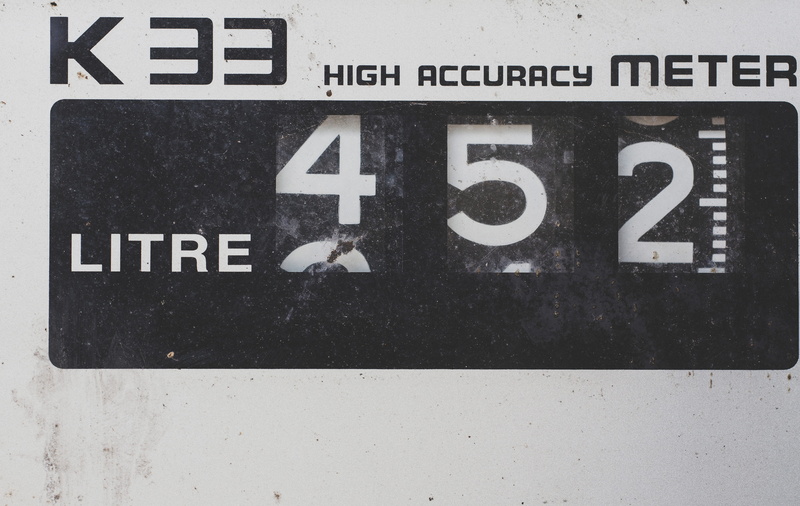 reading, number, road, sustainable, text, gasoline, label, energy, high, communication, message, symbol, fuel dispenser, day, word, 5K, service, garage gas pump