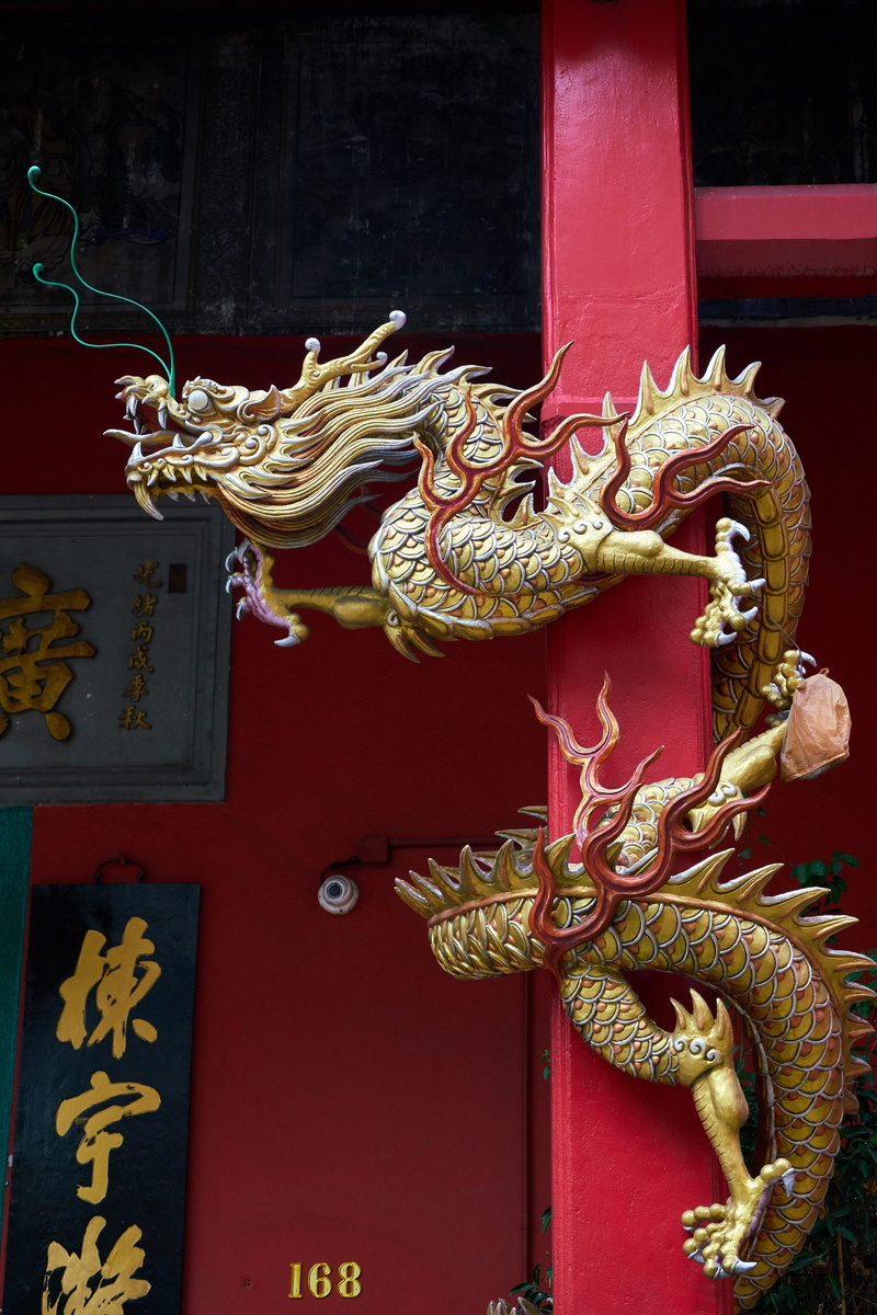 aesthetics, 5K, building, low angle view, prayer, craft, on, no people, chinese new year, creativity, ornate, holy, sculptures, ornament, historical works