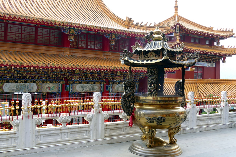 belief, built structure, building exterior, creativity, building, art and craft, taiwan, statue, roof, history, china, buddhism, architecture, travel destinations