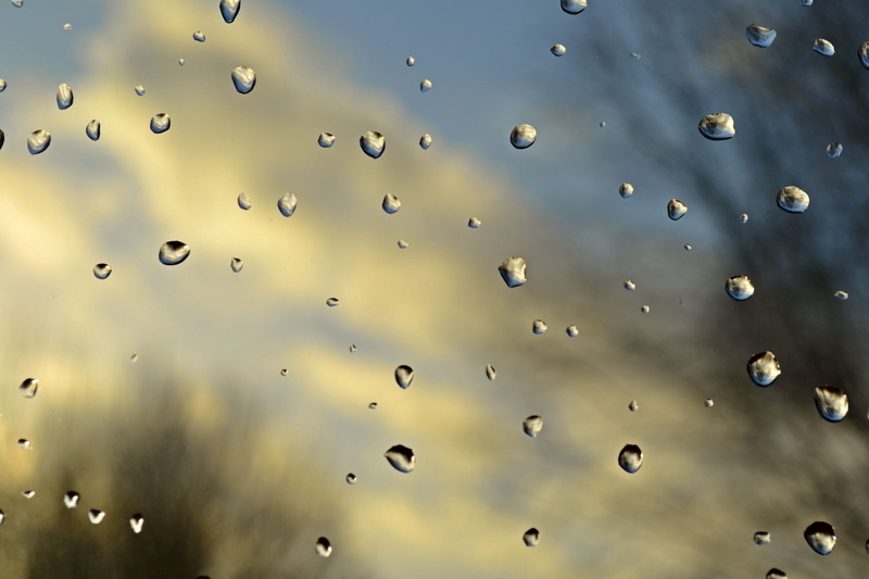 full frame, pattern, blue, after rain, water drops, 4K, backgrounds, mid-air, shape, rain, outdoors, raindrops, drops, drop, clouds, close-up, sky, flying