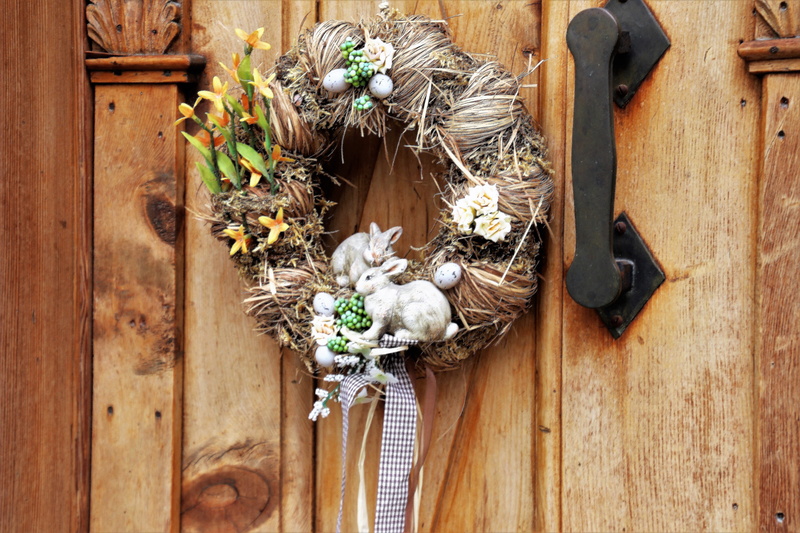 christmas decoration, easter holidays, celebration, holidays, key, decorative, easter, entrance, buildings, design, wall - building feature, flowering plant