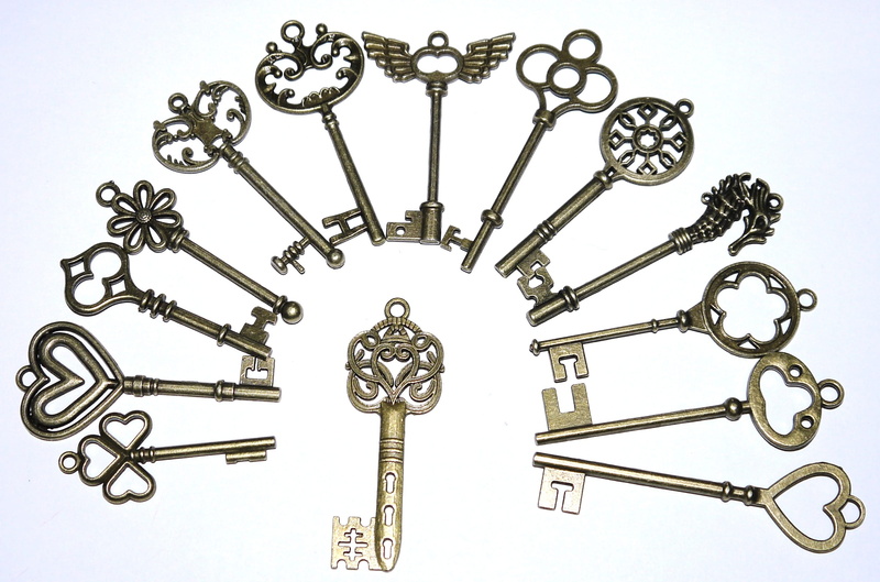 antique, vintage, the past, 2K, representation, key, creativity, collection, skeleton, built structure, many, history, large group of objects, keys, clock face