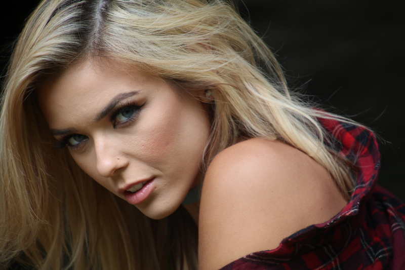 portrait, pink lipstick, model, open mouth, brunette, looking at viewer, 5K, face, plaid shirt, blonde, choker, Neesy Rizzo, women