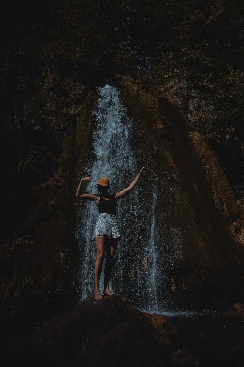 outdoors, apparel, full length, water, standing, shorts, evening dress, waterfalls, beside, human, woman, long exposure, rock - object, 4K, person, human arm