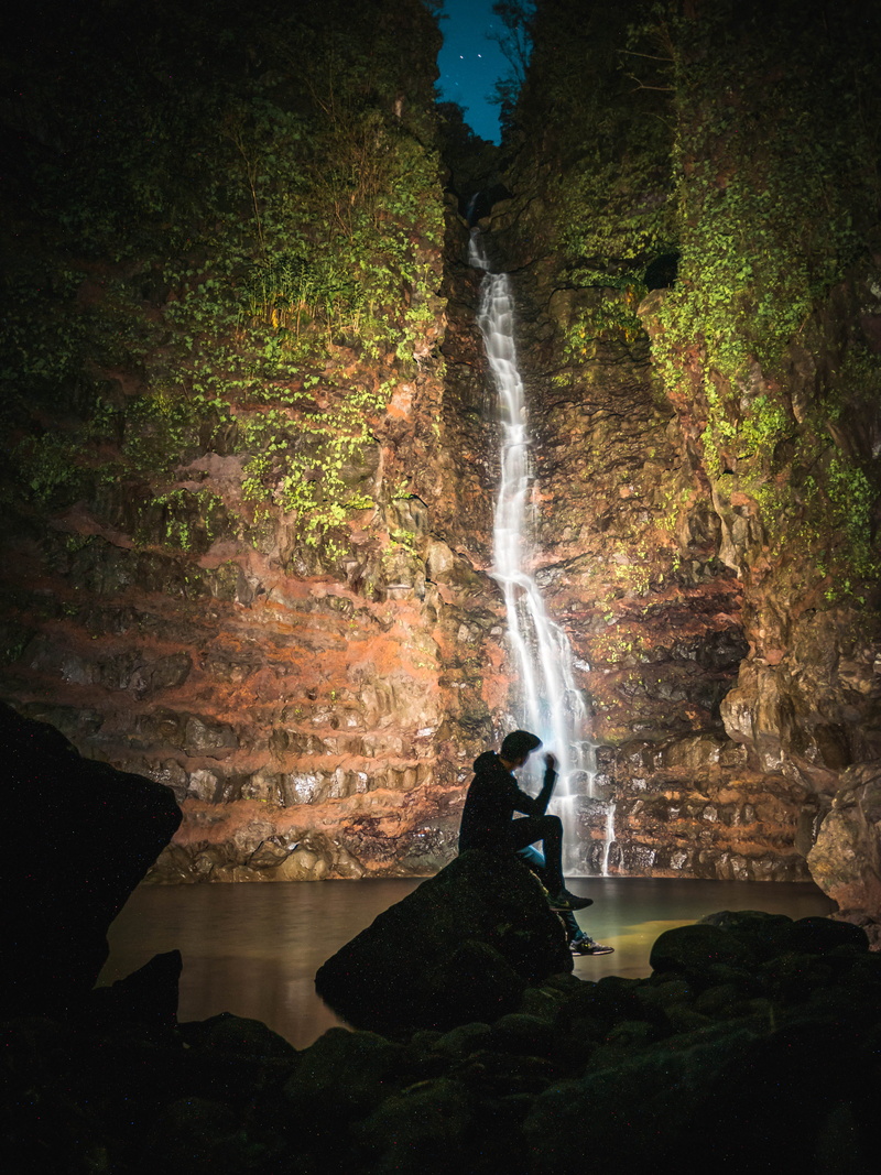 real people, scenery, stream, flowing water, ocean, solid, long exposure, cove, leisure activities, tree, creek, rock, cave, rock - object, flowing, beauty in nature