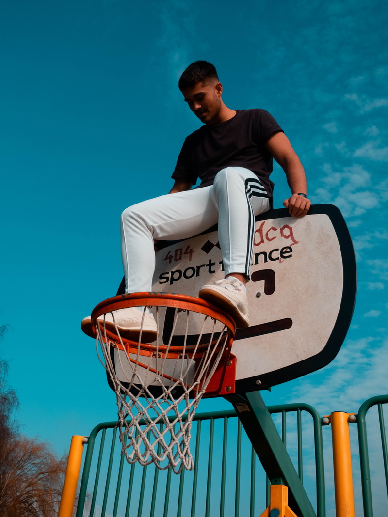 summer, man, communication, leisure activities, day, adventure, head, 4K, young men, text, casual clothing, person, basketball, apparel, ball, men, human