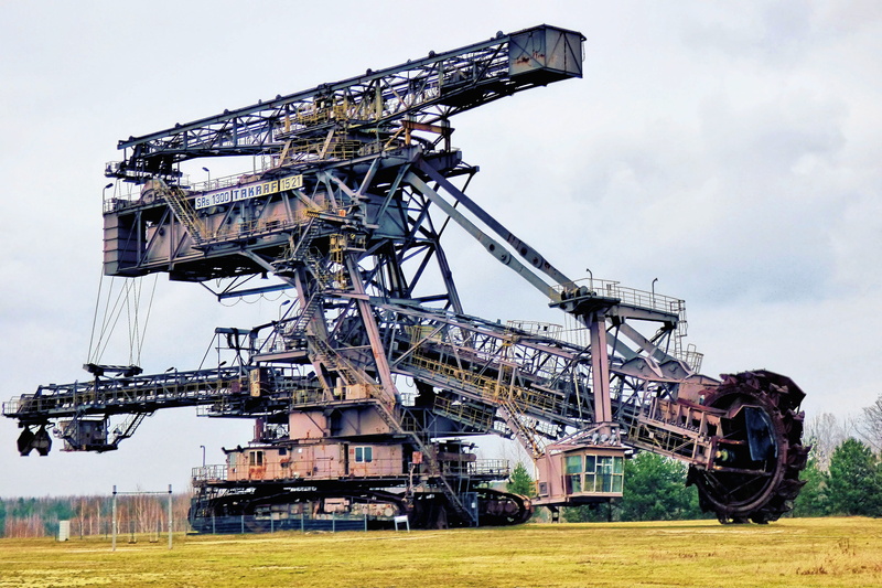 metal, built structure, bucket wheel excavators, equipment, no people, machinery, gray, braunkohlebagger, architecture, nature, technology, sky, industry