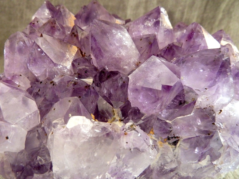 translucent, beauty, mineral, geology, valuable, natural condition, rock, no people, deco, protective stone, chunks of precious stones, druze, amethyst