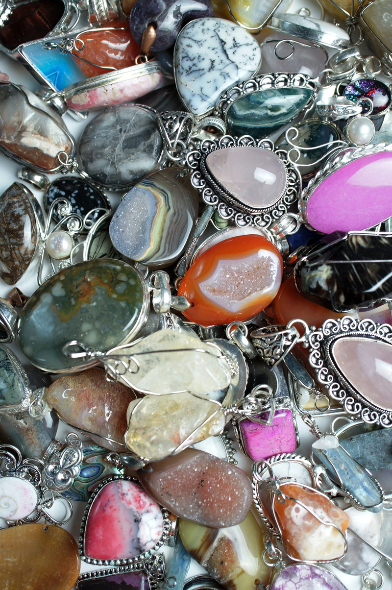 semiprecious, shell, gem, still life, agate, brown, jewellery, close, black, full frame, blue, 1080P, charm, lot, colorful, close-up, no people, wealth