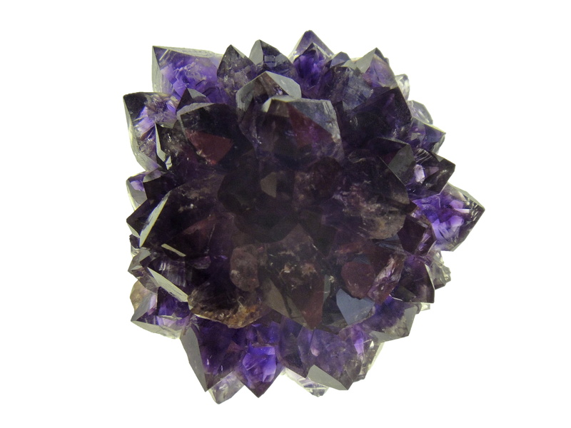 stone, wealth, amethyst, quartz, nature, mineral, geology, jewelry, luxury, rock, crystal, 2K, studio shot, close-up, semi-precious gem, power supply