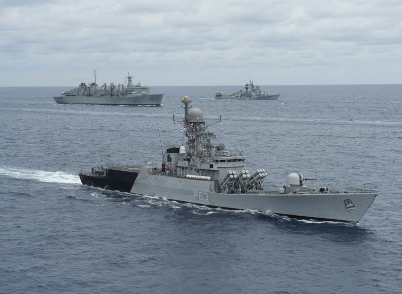 outdoors, warship, nautical vessel, sea, 1080P, mode of transportation, navy, water, no people, Indian-Navy, day, horizon over water, horizon, freight transportation