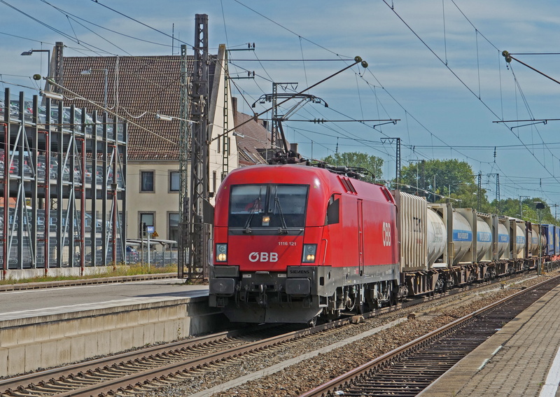 öbb, built structure, donauwörth, platform, br 182, siemens, mode of transportation, br1116, br 1116, no people, railroad station platform, land vehicle
