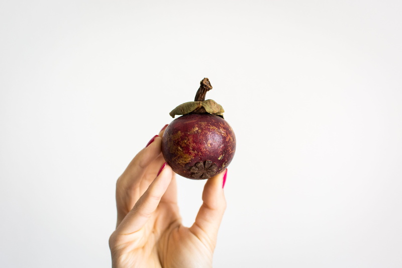 hand, close-up, healthy lifestyle, Fresh, food, freshness, fruit, wellbeing, healthy Eating, food And Drink, nature, ripe, studio shot, copy space, human Hand