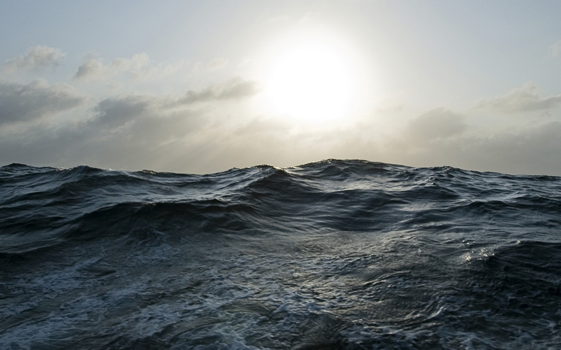 sea, no people, open, sky, beauty in nature, sunlight, windows, cloud - sky, horizon over water, waves, water, dark, nature, wave, idyllic, horizon, scenics - nature