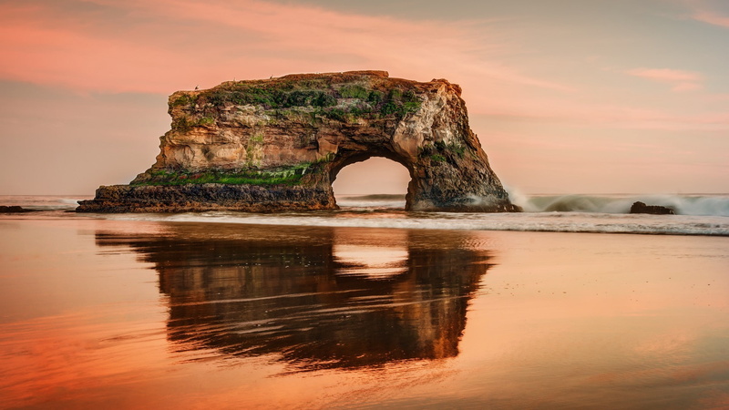 horizon over water, no people, cloud - sky, sunset, waterfront, rock formation, solid, rock, natural arch, arch, beauty in nature, sea, stack rock, outdoors