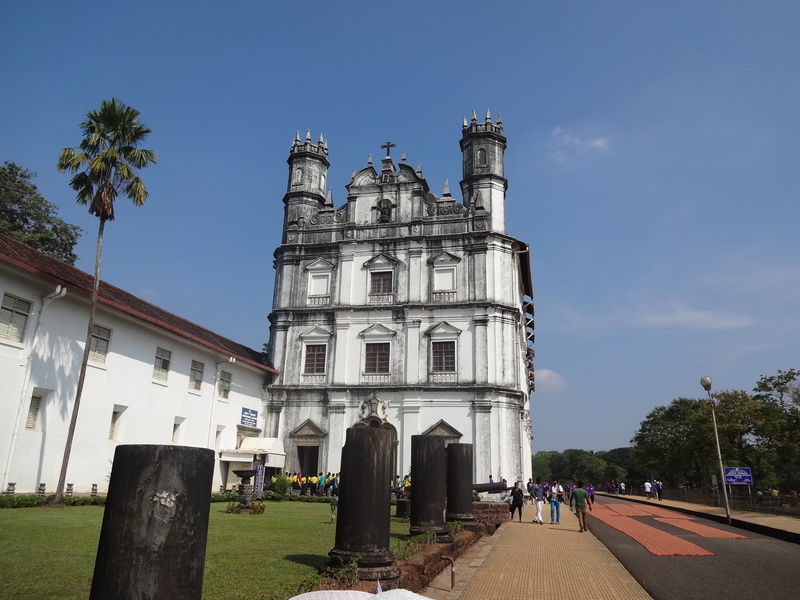 spirituality, india, built structure, historical, travel, plant, church, incidental people, architectural column, nature, outdoors, religion, architecture