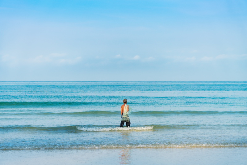 catching, wave, outdoor, into, sun, one, sea, manual, ceo, people, shore, make, splashing, success, coast, water, leisure activity, real people, shoreline