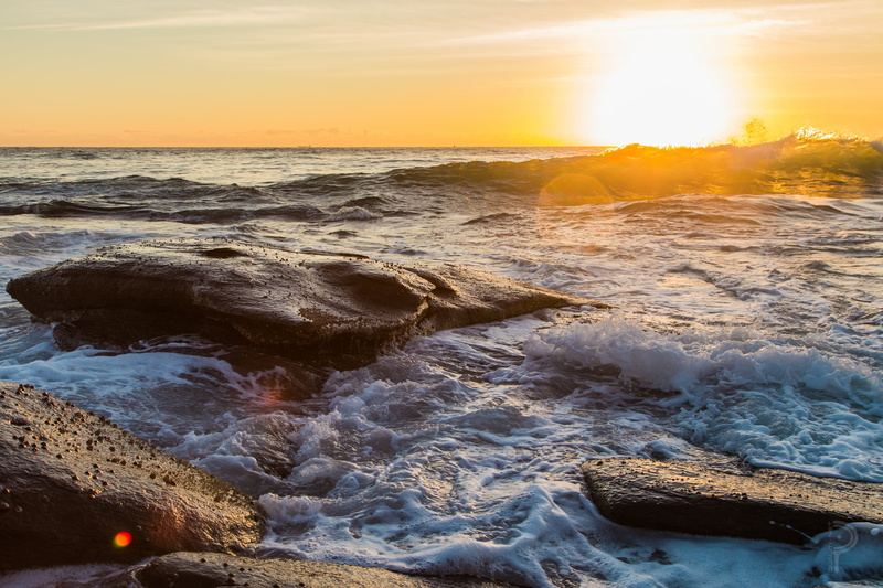 ocean  sea, glow, landscape, future, reflection, beauty, 2K, humans, flare, sunset, nature, waves, dusk, rocks, wave, water, scenics, natural, beach, life