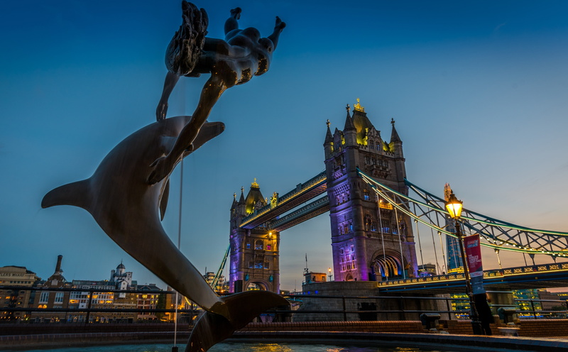 Statue, London, built structure, no people, nature, towerbridge, city, sky, Dolphin, travel, bridge - man made structure, architecture, England, bridge
