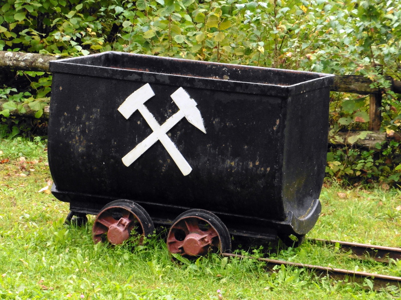 mining, nature, transportation, 4K, mine, dare, devil basic, communication, sign, grass, day, outdoors, close-up, old, wheel, number, metal, rock, growth