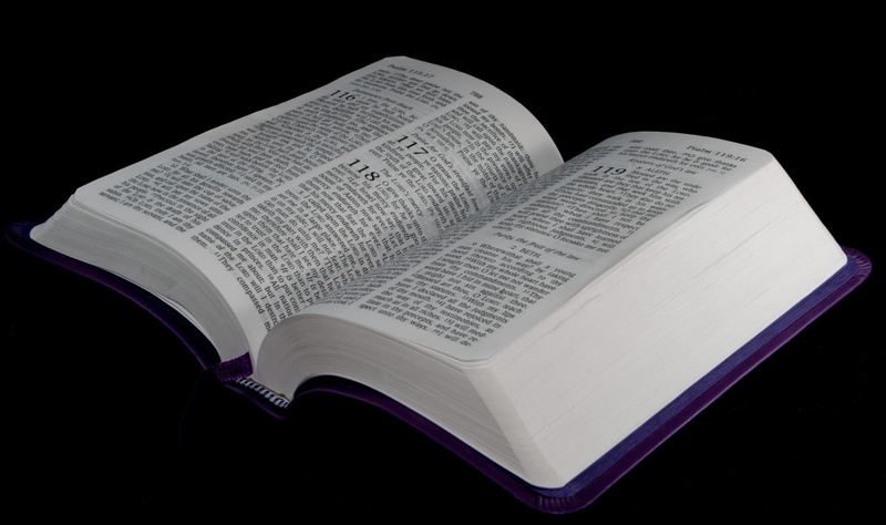 religion, business, english, gold, bible, photo, christian, lifestyle, prayer, people, cut out, indoors, education, library, book, opened, protestant, 1080P