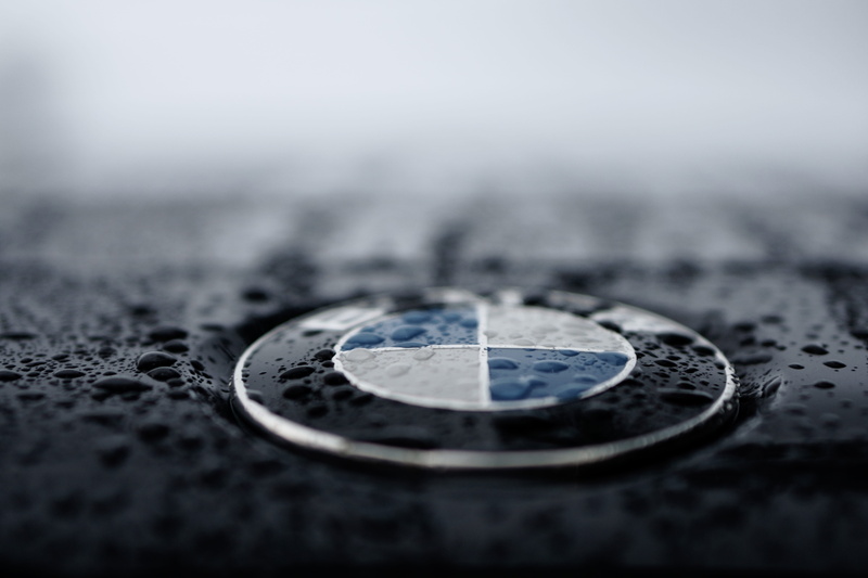 flag, trademark, star symbol, recycling symbol, money, close-up, rain, car, studio shot, wristwatch, blue, 5K, drain, bmw, symbol, photo, drops, badge