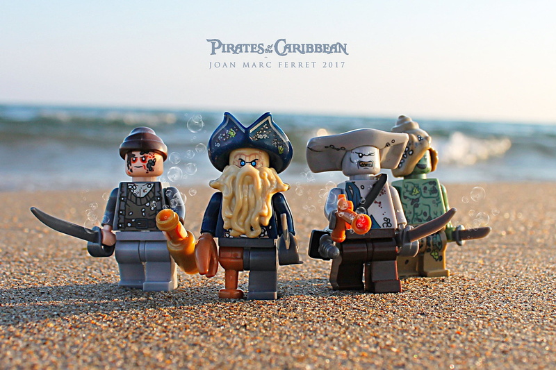1080P, toys, miscellanea, Davy Jones, photography, Lego, Pirates of the Caribbean, pirates, beach, macro, sand, sword
