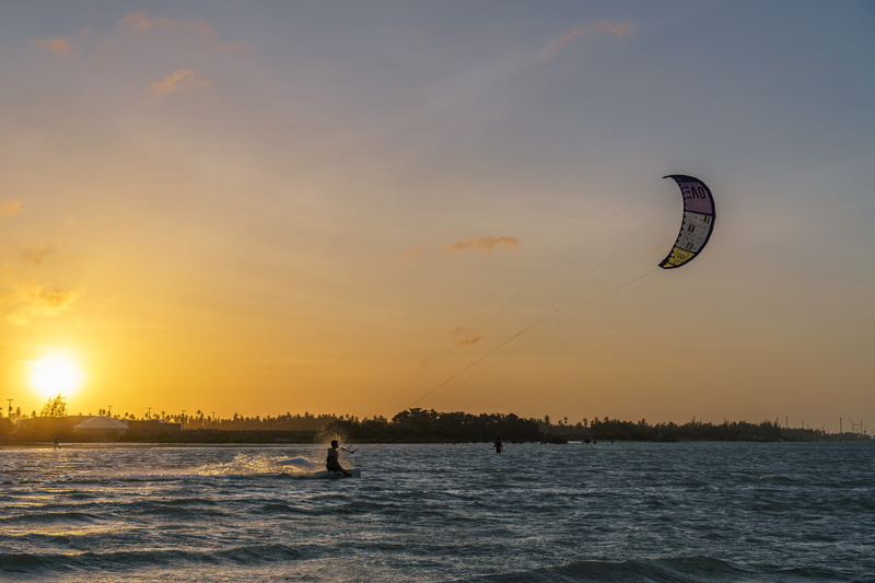 extreme sports, kitesurfing, scenics - nature, brazil, water, aquatic sport, silhouette, beauty in nature, nature, brasil, kiteboard, leisure activity