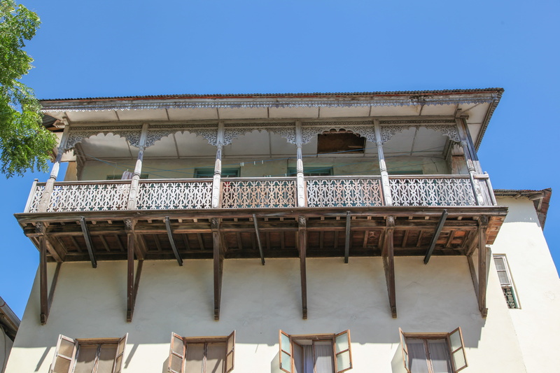 design, sky, clear sky, tanzania, low angle view, built structure, streetphotography, house, photowalk, artificial, stone town, day, hygge, building exterior