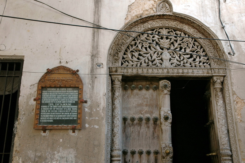 built structure, stonetown, arch, design, the past, no people, window, 2K, history, zanzibar, low angle view, architectural, facade, day, doorway, stone