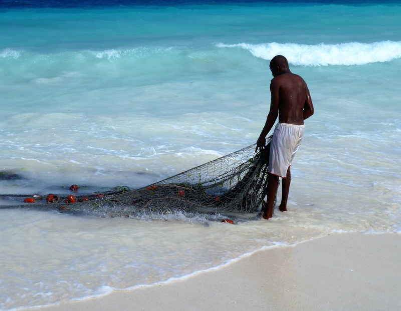 day, outdoors, one person, visser, surfing, wave, blue sea, full length, land, 2K, men, beach, real people, nature, africa, sea, standing, fishnet, rear view