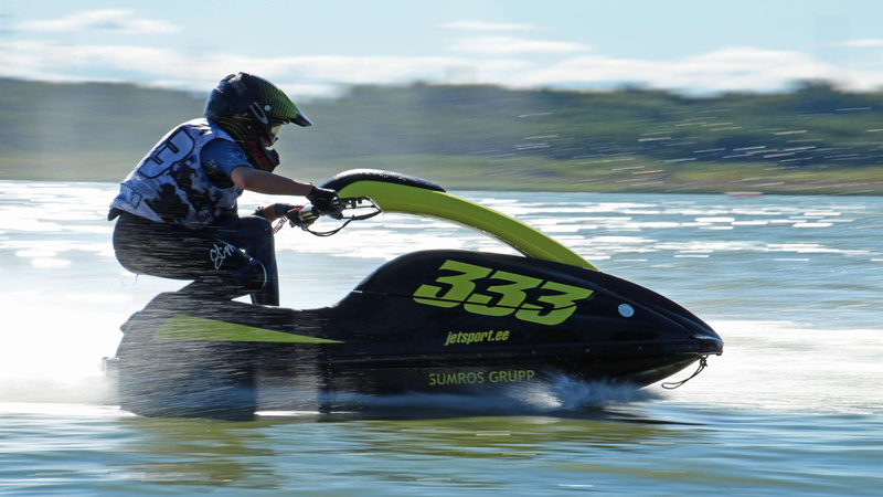 4K, sea, one person, nautical vessel, motion, leisure activity, jet ski race, holding, water, outdoors, men, adventure, jet ski racer, sport, mode of transportation