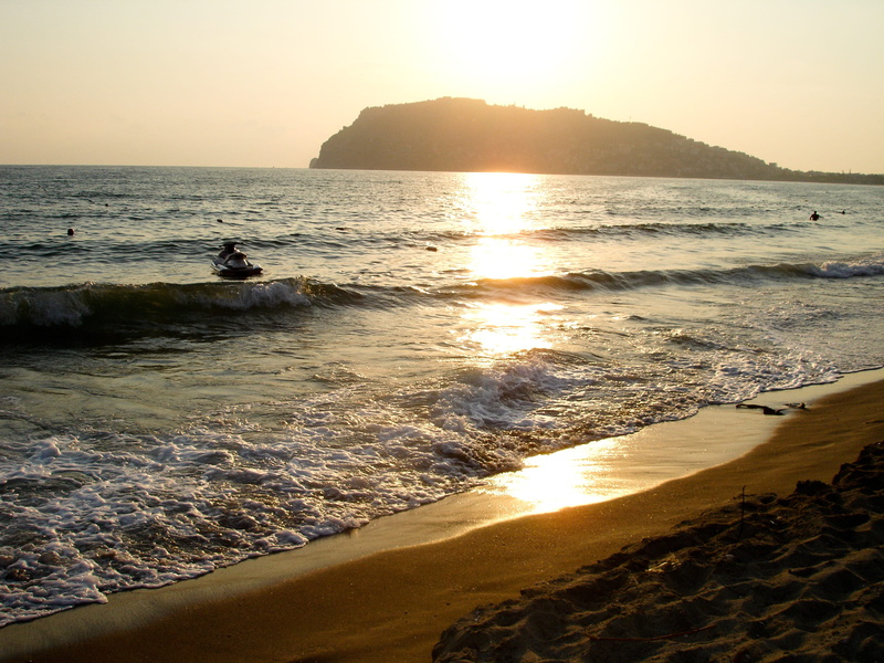 wave, beach, motion, Beach, sun, water, outdoors, horizon, Sea, sunlight, nature, 2K, idyllic, no people, Jetski, tranquil scene, tranquility, sky, scenics - nature