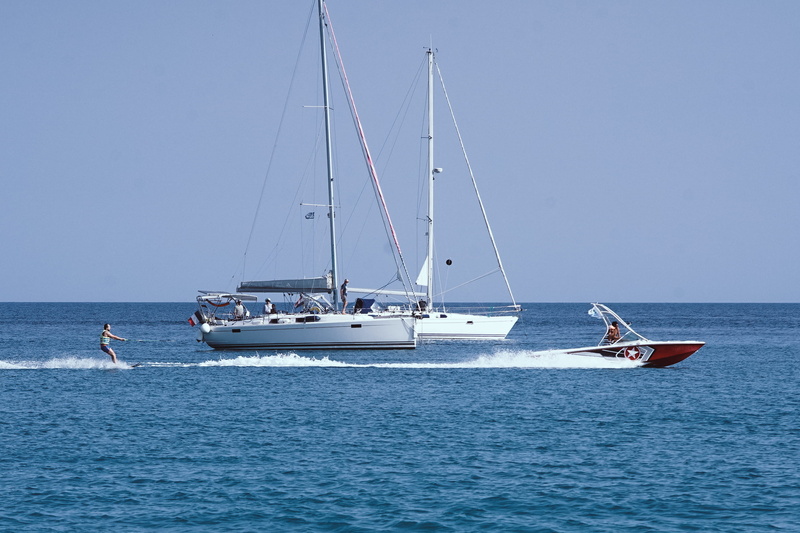 mode of transportation, sky, parga, yacht, waterfront, horizon over water, waterski, waterskiing, healthy life, water, active, nautical vessel, nature