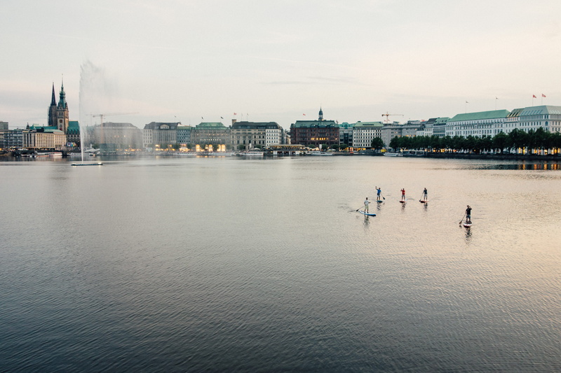 real people, emotions, 4K, blue, surfing, building exterior, sport, jungfernstieg, lake, board, sun, summer, river, outdoors, travel destinations, city
