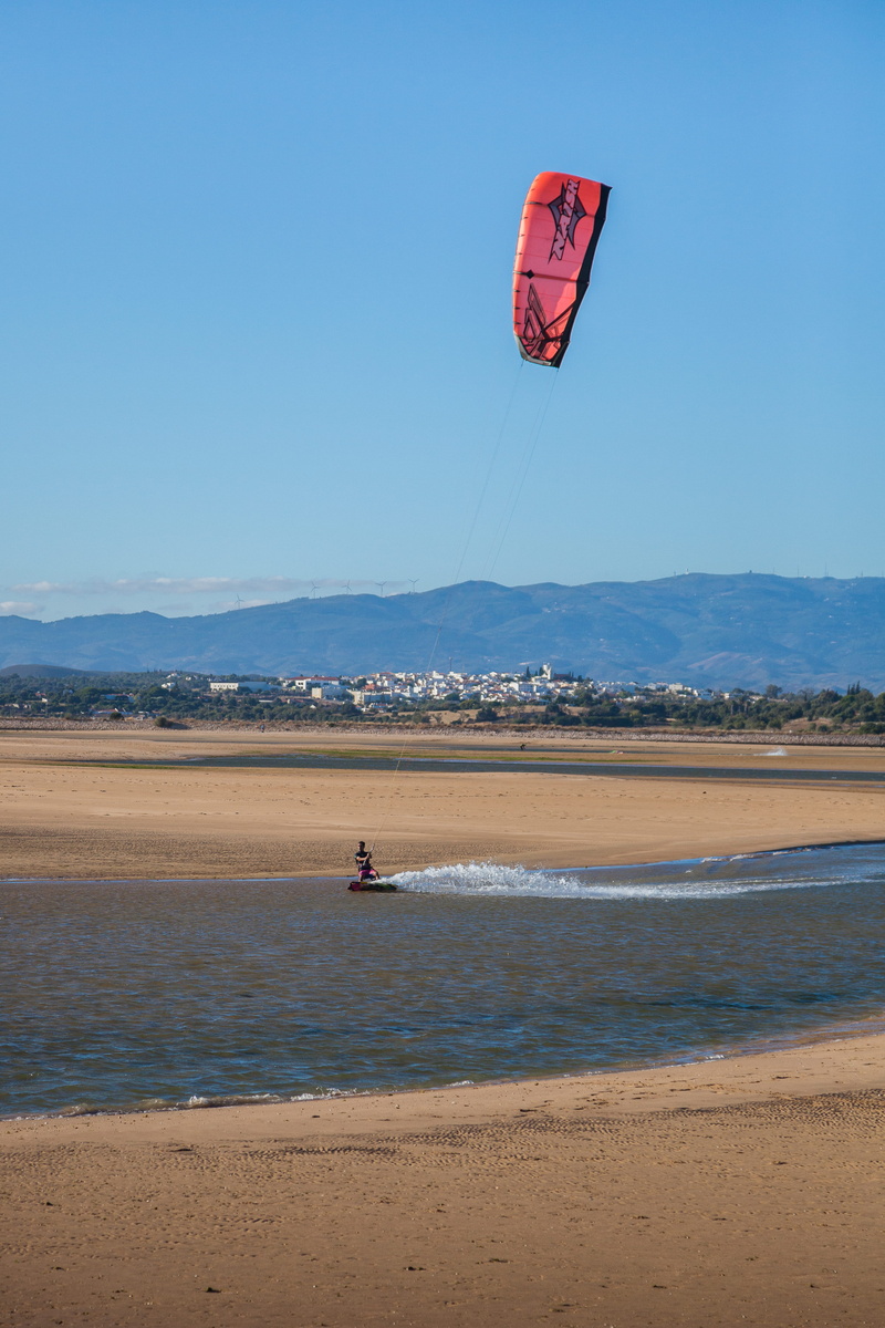 wind, leisure activities, kiteboarding, beauty in nature, watersport, outdoors, unrecognizable person, human, adventure, kitesurfing, aquatic sport, highway