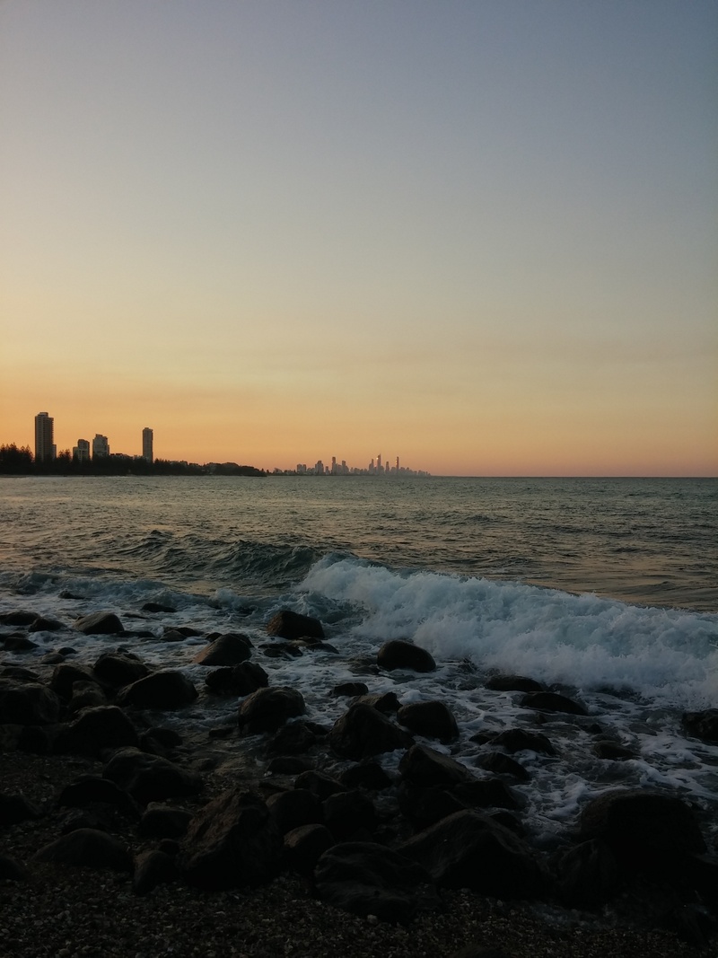 gold coast, no people, burleigh heads, clear sky, sky, scenics - nature, horizon, sunset, beauty in nature, water, 2K, wave, sea, copy space, skyscraper