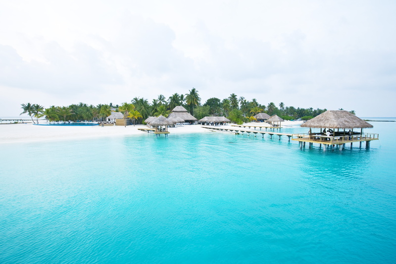 the Maldives, 5K, tourism, no People, building, beach, travel Destinations, trees, sky, building exterior, sea, turquoise Colored, coastline, seascape