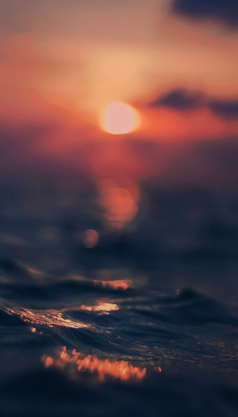 romantic sky, horizon, outdoors, maldives, sky, sea, no people, 5K, motion, sun, malé, beauty in nature, cloud - sky, selective focus, orange color, sunset