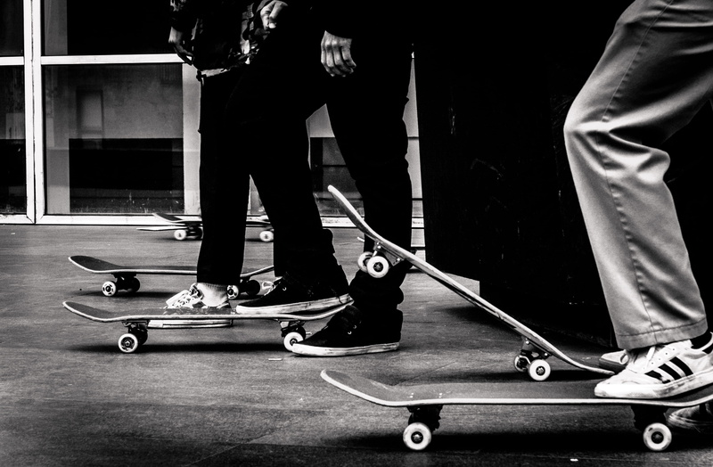 human leg, day, streetphotography, soviet lens, men, skill, real people, sports, macba, body part, spain, youth, indoors, skate, 4K, leisure activity