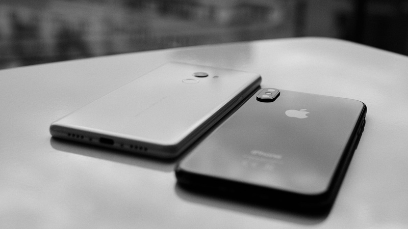 security, mobile phone, technology, mix, copy space, reflection, mi mix 2, iphone x, black and white, smartphone, 2K, communication, product, bnw, xiaomi
