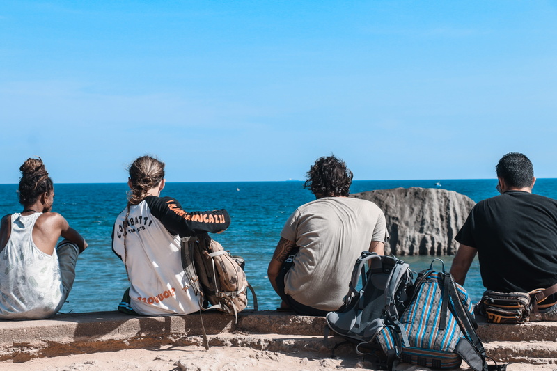 portait, women, 5K, lifestyle, looking at view, sitting, rear view, outdoors, casual clothing, sea, sky, nature, water, vacation, traveling, horizon over water