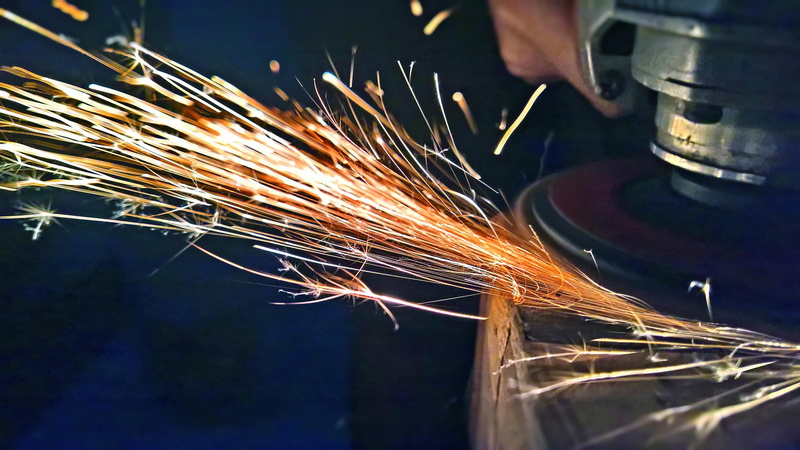 circular saw, blurred motion, real people, grinder, sparks, manufacturing equipment, iron - metal, industry, welding, motion, working, 4K, human body part