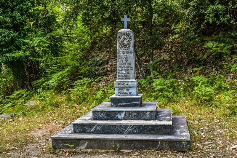green color, greece, tree, plant, tombstone, history, grass, growth, creativity, pelio, ww ii memorial, monument, land, stone, milies, grave, cemetery