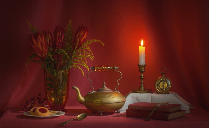 keys, still life, books, cake, 1080P, red, bouquet, watch, candle, kettle