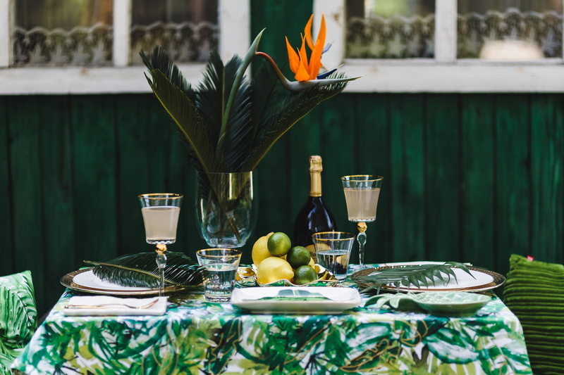 healthy eating, greenery, Elegant, decorations, wellbeing, decoration, plates, Table, flowers, Exotic, party, no People, Decor, summer, fruit, flower, restaurant
