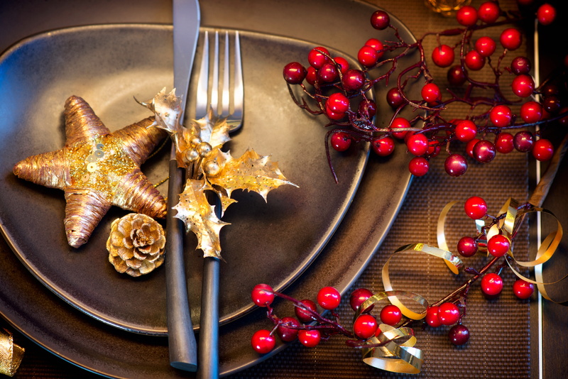 star, 5K, holidays, plates, asterisk, black, holiday, Holly, New Year, devices, gold, dishes, table, Christmas, winter