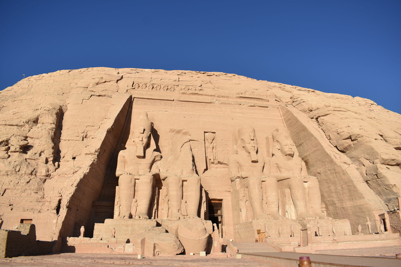 human, egypt, ruined, representation, abu simbel, nature, egipt, tourism, built structure, outdoors, art, ancient civilization, place of worship, housing