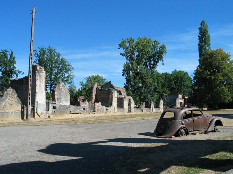 day, commemorate, Victim, the past, monument, 1080P, tree, nature, shadow, sunlight, old ruin, sky, oradour-sur-glane, travel, deterioration, travel destinations
