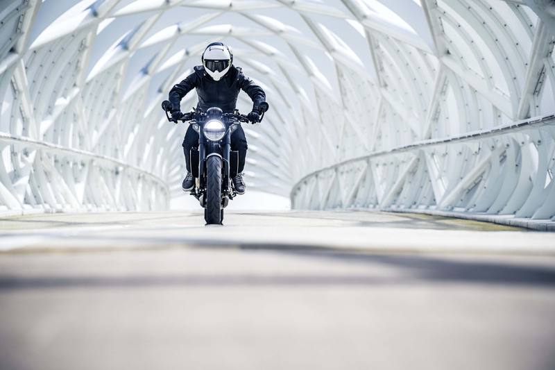 4K, riding, person, motorcycle, EICMA 2017, helmet, 2018 Husqvarna Vitpilen 701, 4K